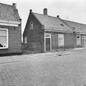 Plein De Houtloods — Udenhout